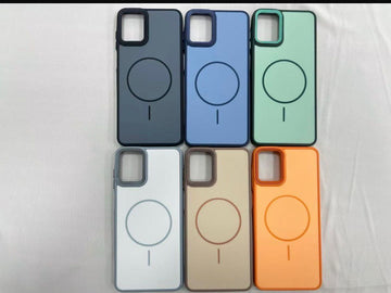 Metal Ring Silicone Metal Button Case (AVAILABLE IN LOT 109 UNITS)